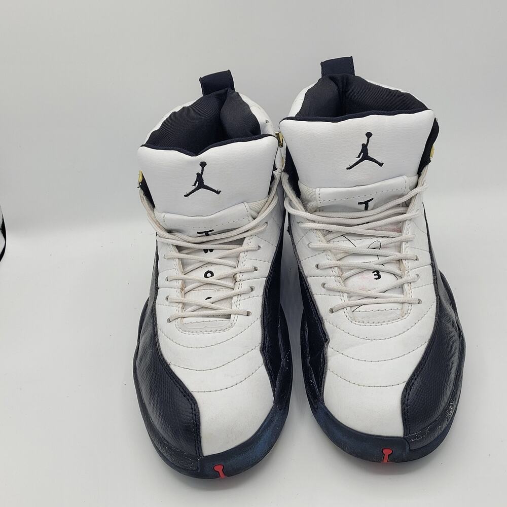 Air Jordan 12 Retro taxi 130690-101 black white men's size 8.5 - Picture 7 of 9